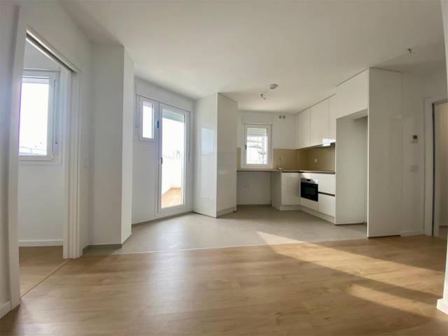 Piso en Alquiler en Calle Real, 239 en El Carmen