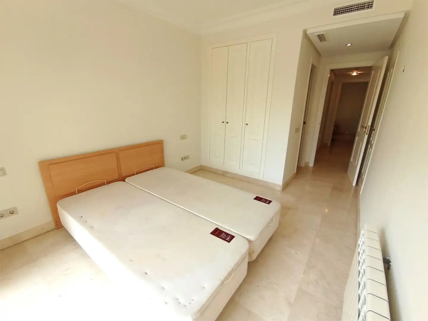 Flat for sale in Avenida del Golf, 20, Roda Bedroom of Flat for sale in San Javier with Air Conditioner, Terrace and Swimming Pool