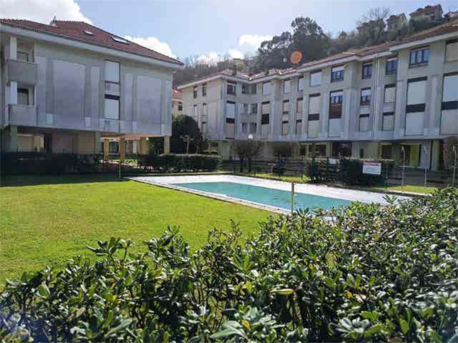 Schwimmbecken von Wohnung zur Miete in Suances mit Privatgarten, Schwimmbad und Möbliert