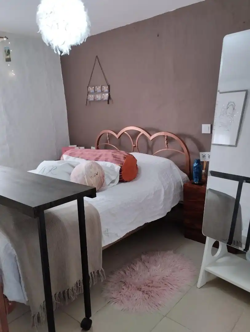 Casa o xalet en venda a Calle Cercon, 16, Calera y Chozas Dormitori de Casa o xalet en venda en Calera y Chozas amb Traster i Moblat