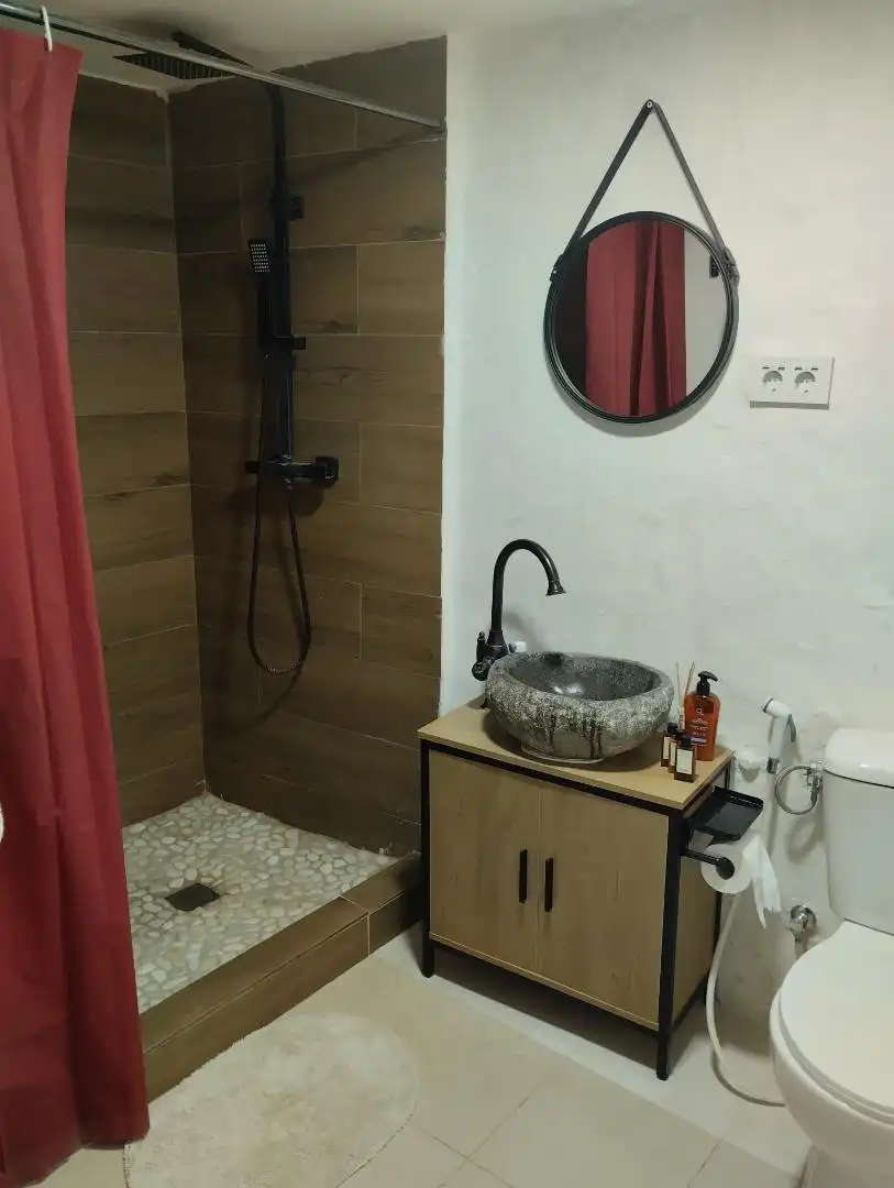 Casa o xalet en venda a Calle Cercon, 16, Calera y Chozas Bany de Casa o xalet en venda en Calera y Chozas amb Traster i Moblat