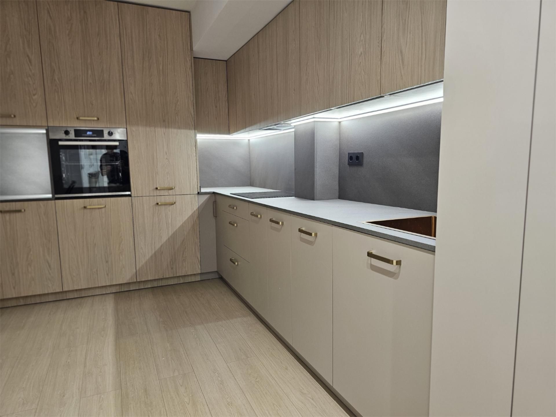 Küche von Wohnung zur Miete in  Murcia Capital mit Klimaanlage, Heizung und Parkett