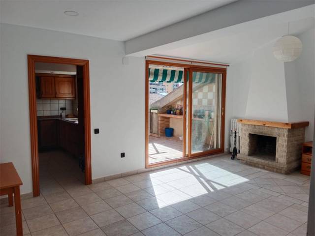 Piso en Venta en Passeig, 80 en Poble - Casc Antic