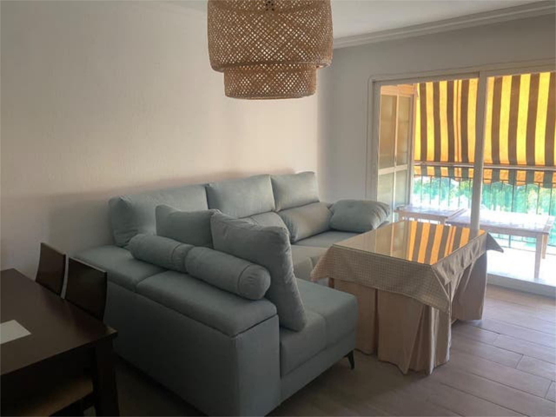 Flat for rent in Cortijo Bazán - Los Casinis - Los Cipreses Living room of Flat for rent in Málaga Capital with Private garden, Terrace and Furnished