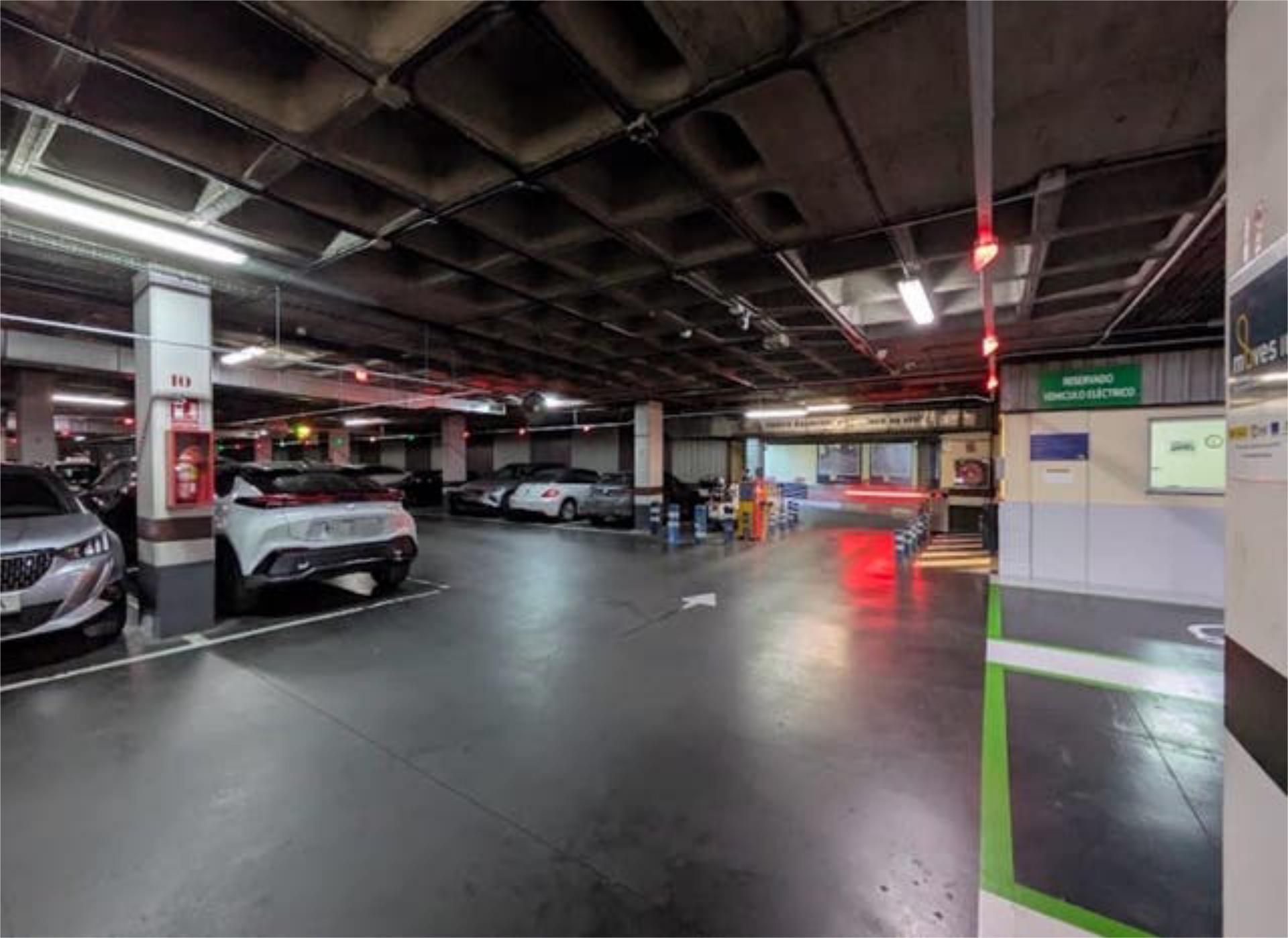 Parking of Garage for rent in Valencina de la Concepción