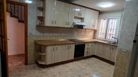 Foto 4 de Dúplex en venta en Calle Joaquín Blume, 2, Baza, Granada