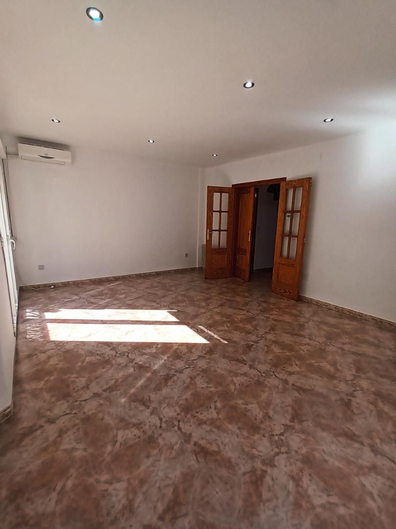Dúplex en venta en Baza