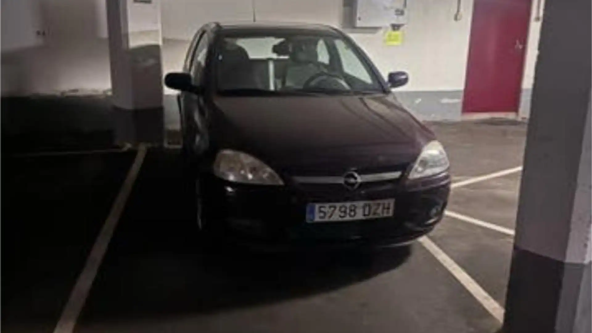 Parking de Garaje de alquiler en Oviedo 