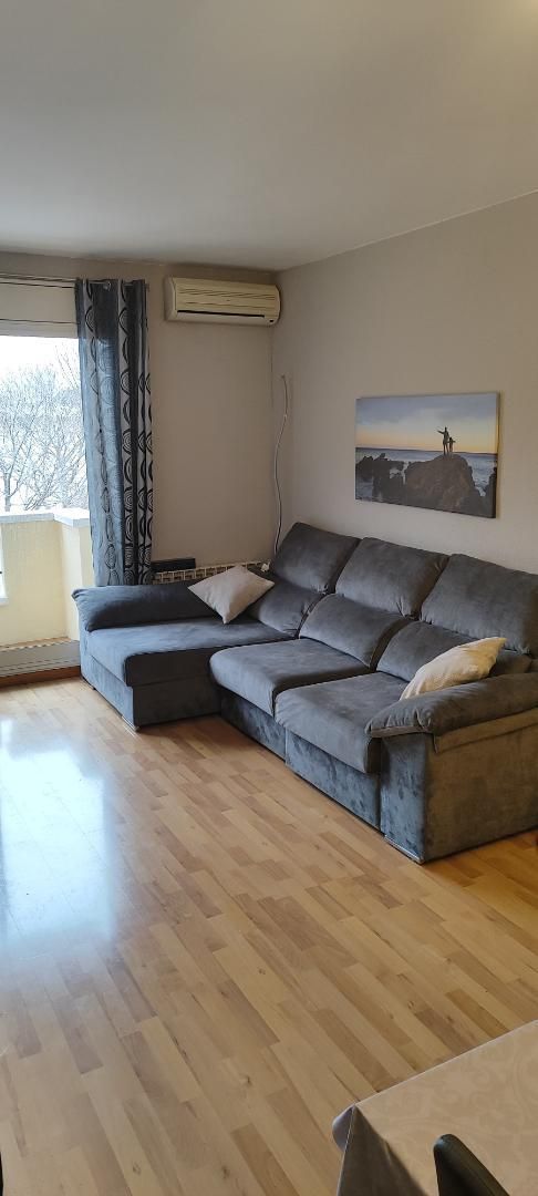 Living room of Flat for sale in Viladecans  with Air Conditioner and Balcony