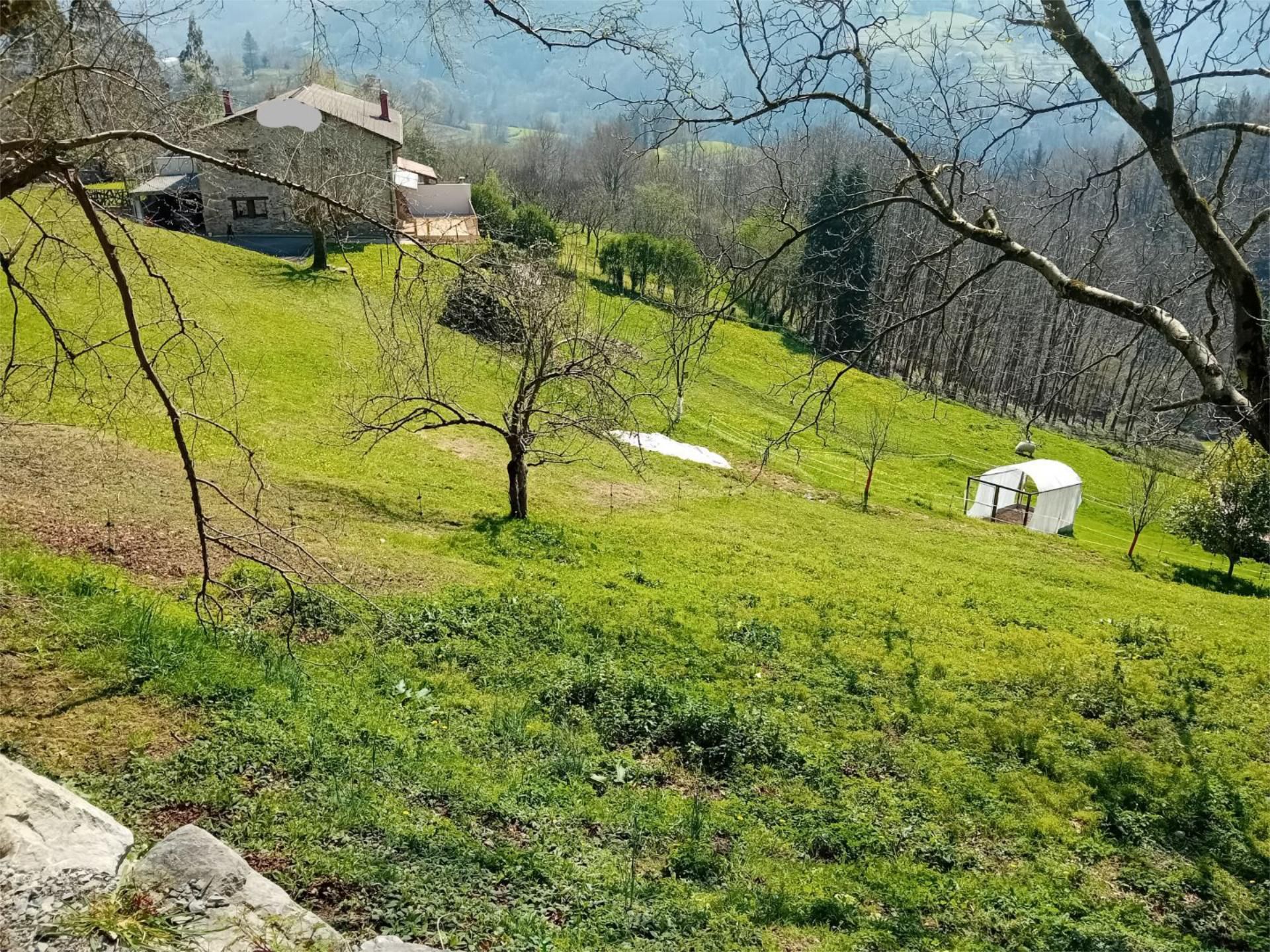 Casa adosada en venda en Berrobi amb Calefacció, Terrassa i Traster