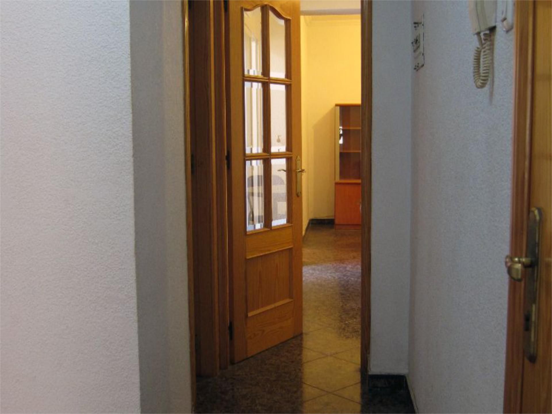 Piso de alquiler en  Almería Capital con Aire acondicionado