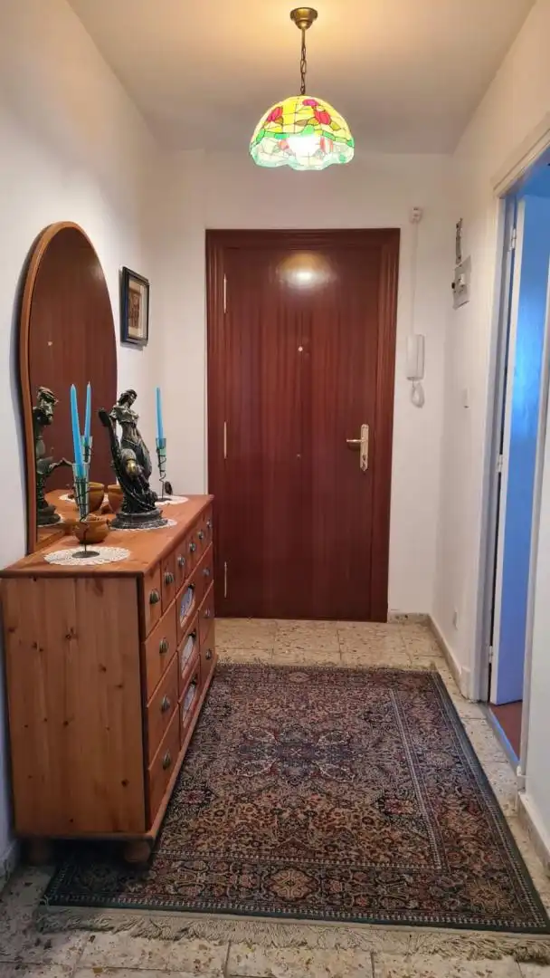 Wohnung zum Verkauf in Medina de Pomar mit Terrasse und Möbliert
