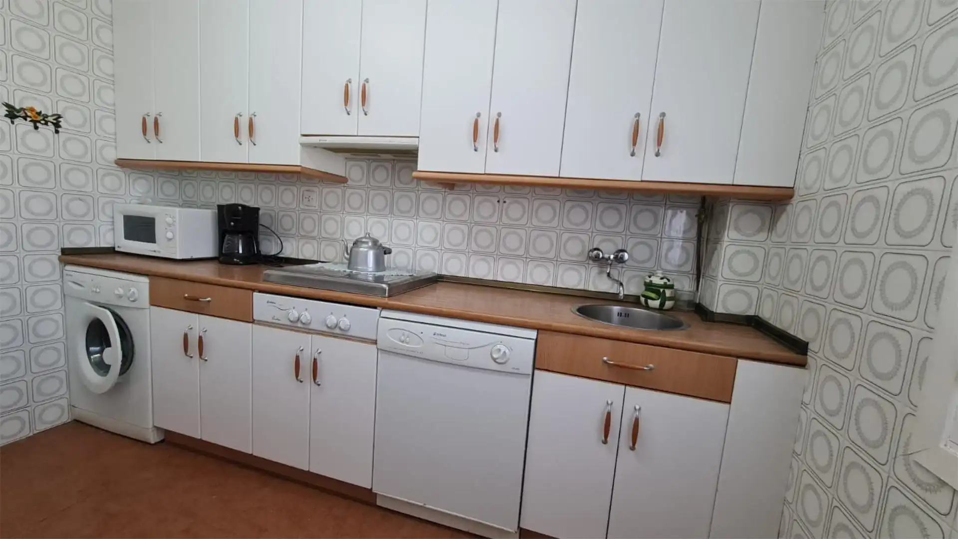 Küche von Wohnung zum Verkauf in Medina de Pomar mit Terrasse und Möbliert
