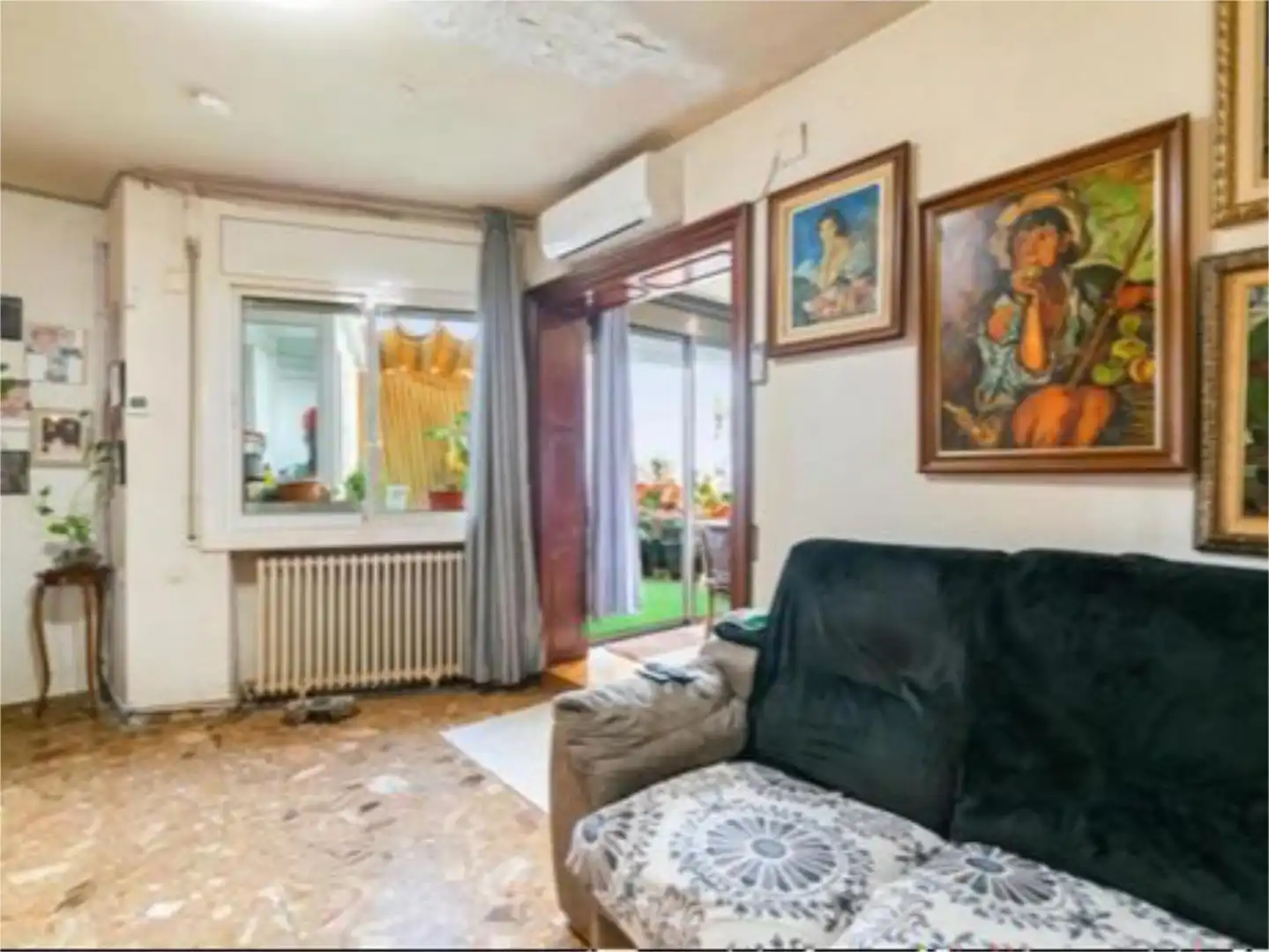 Piso en venta en Travessera de les Corts, La Maternitat i Sant Ramon Sala de estar de Piso en venta en Barcelona con Aire acondicionado, Terraza y Balcón