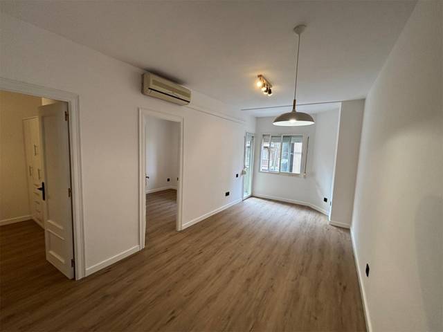 Piso en Alquiler en Carrer de Llull, 18 en La Vila Olímpica del Poblenou