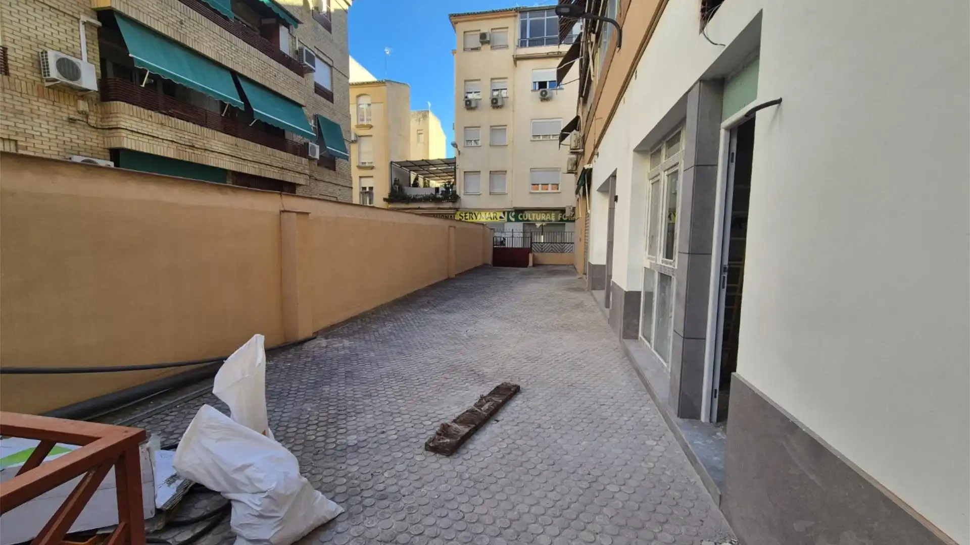 Wohnung zum Verkauf in Carretera de la Sierra, 46, Crta. De la Sierra Außenansicht von Wohnung zum Verkauf in Granada Capital mit Klimaanlage, Heizung und Abstellraum