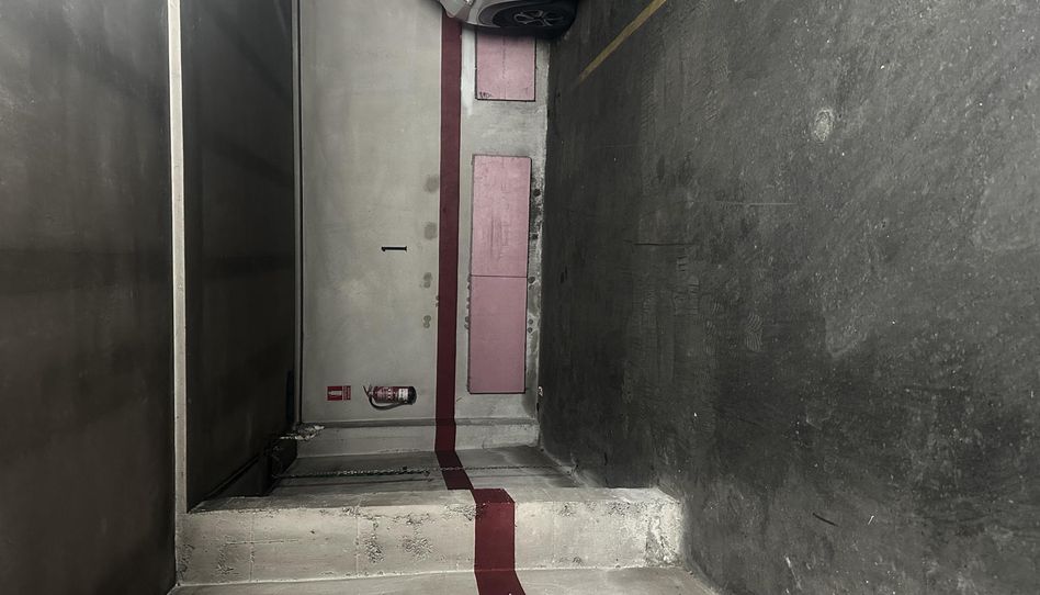 Garage zur Miete in Camino Viejo del Polvorín, 37, Pajarillos Altos, Valladolid Capital - Bild 1 Foto 1 von Garage zur Miete in Camino Viejo del Polvorín, 37, Pajarillos Altos, Valladolid Capital