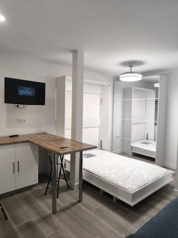 Piso en Alquiler en Calle de Ponce de León, 9 en Almagro