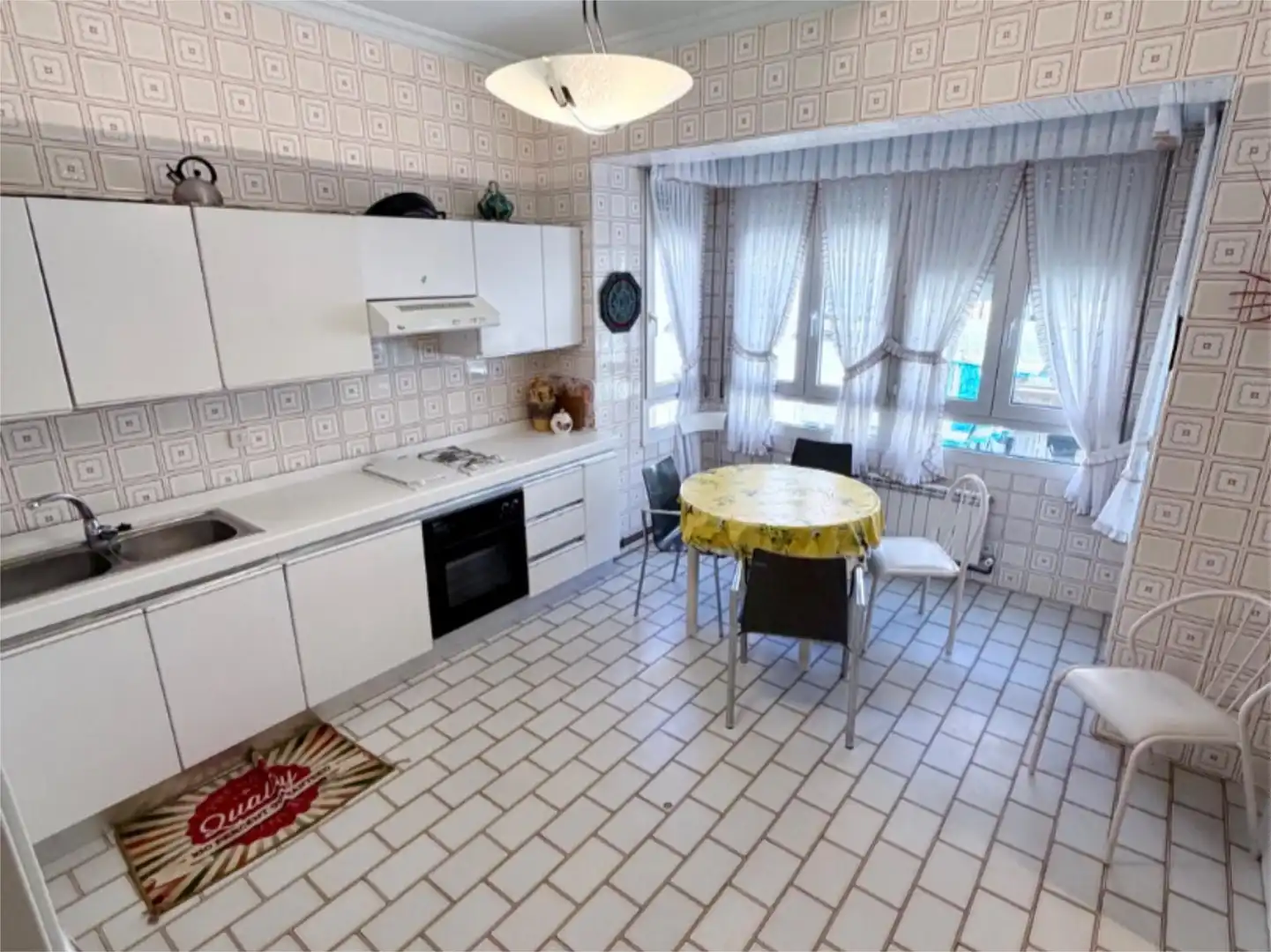 Piso en venta en Travesía Ezquerro, 41, Autol Cocina de Piso en venta en Autol con Aire acondicionado, Terraza y Balcón