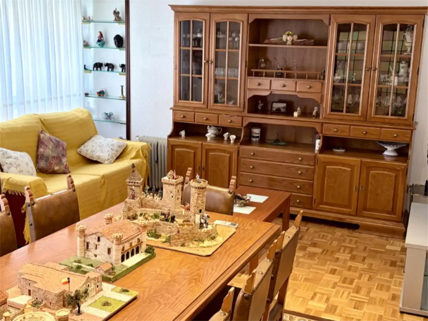 Piso en venta en Travesía Ezquerro, 41, Autol Comedor de Piso en venta en Autol con Aire acondicionado, Terraza y Balcón
