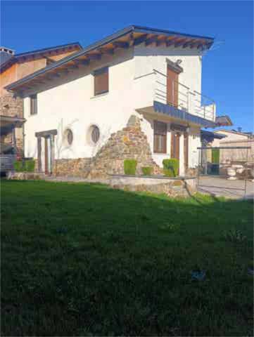 Casa-chalet en Alquiler en Bembibre