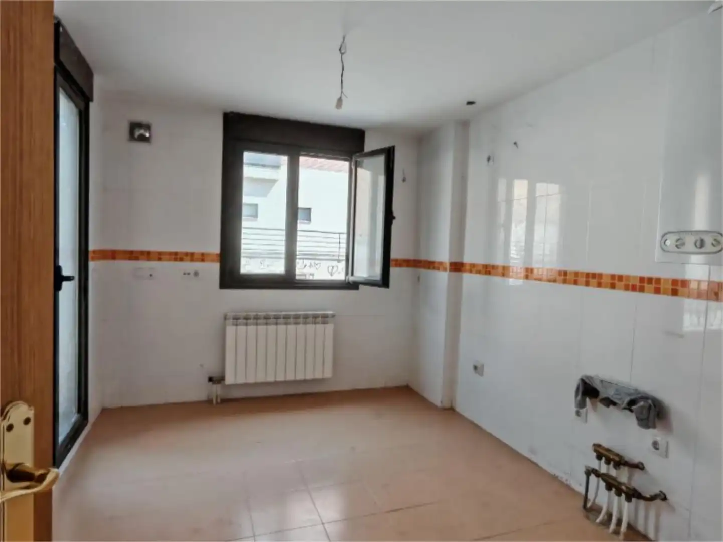 Habitación de Piso en venta en Lerma con Calefacción, Terraza y Trastero