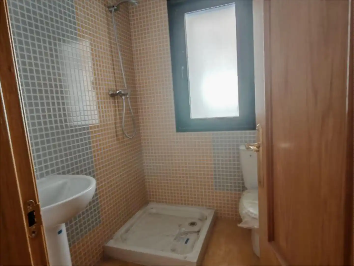 Baño de Piso en venta en Lerma con Calefacción, Terraza y Trastero