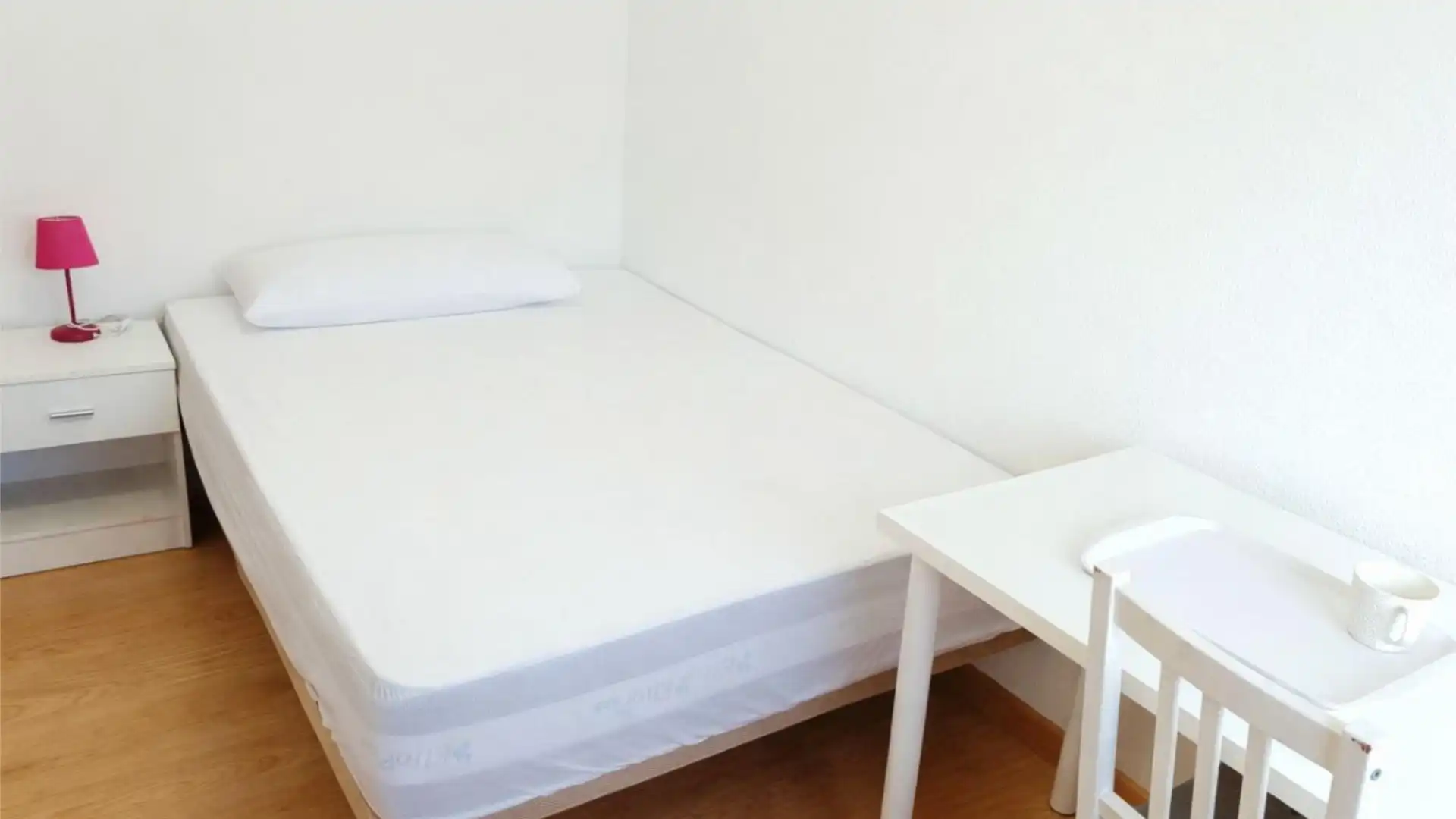 Habitación de Piso para compartir en Aranjuez con Aire acondicionado, Calefacción y Parquet