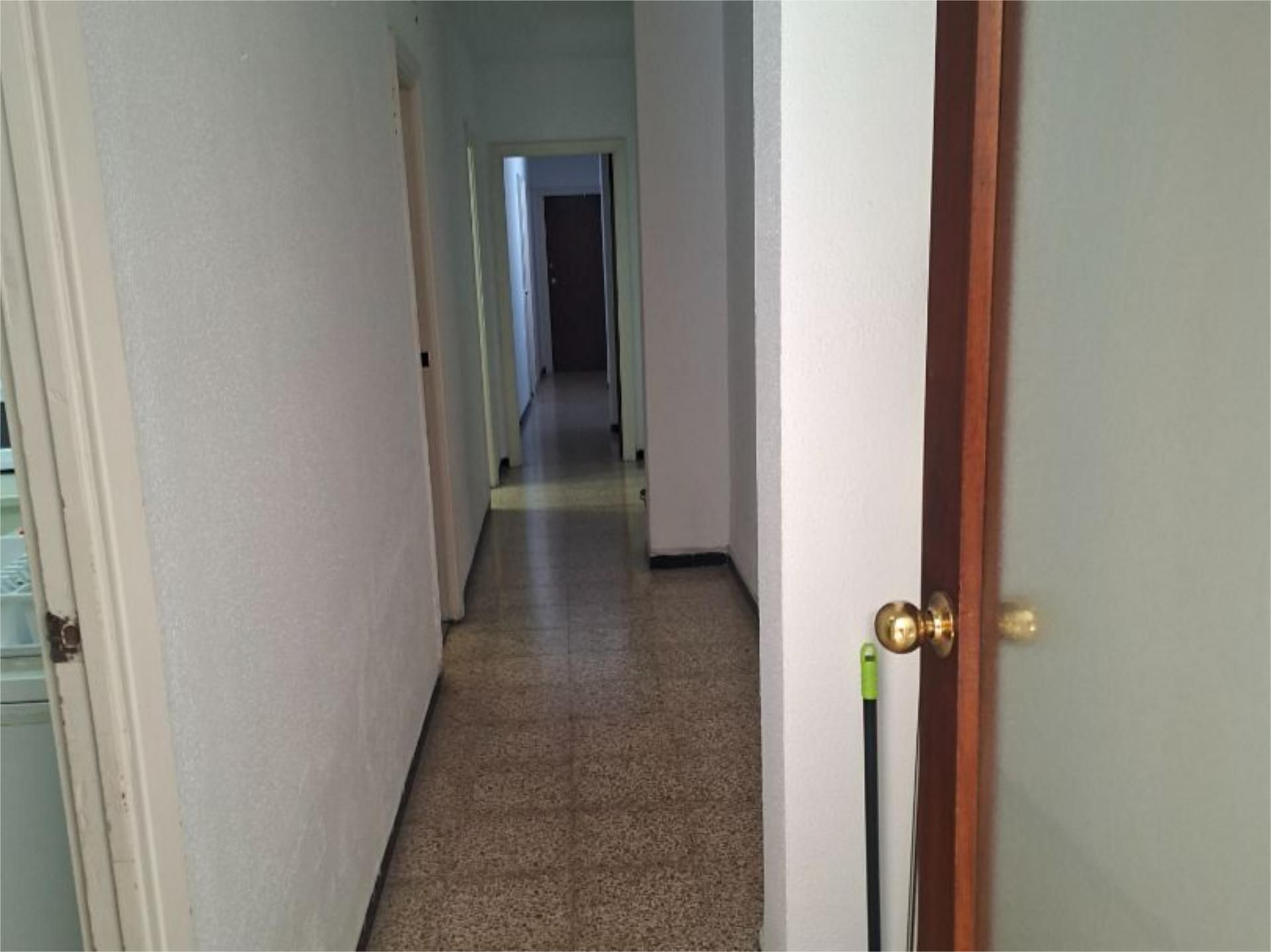 Piso para compartir en  Sevilla Capital con Aire acondicionado, Calefacción y Amueblado