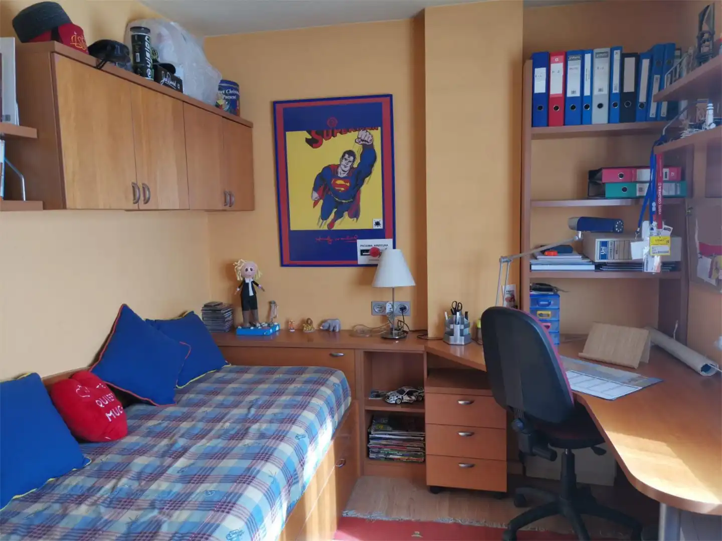 Piso en venta en Calle de Demetrio Monteserín, 8, La Vega - La Sal Habitación de Piso en venta en León Capital con Terraza