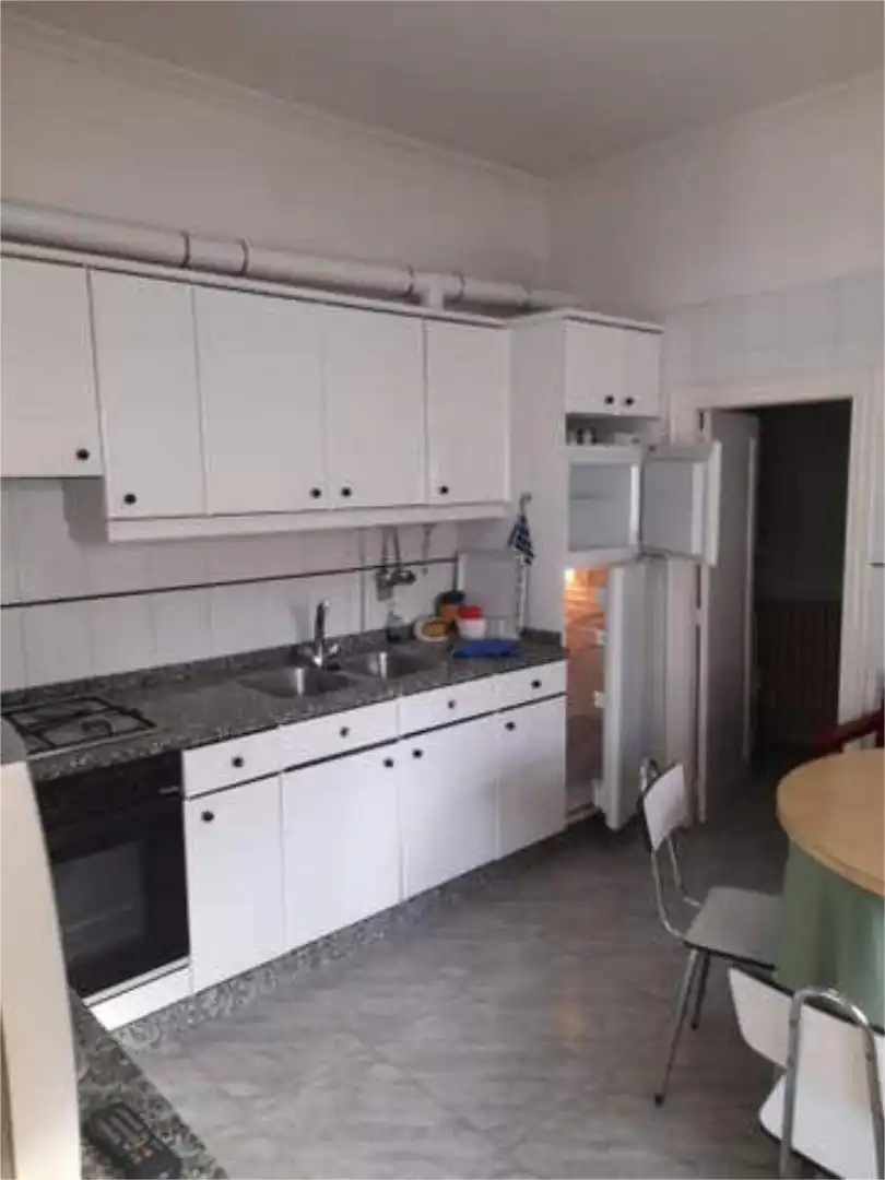 Casa o chalet en venta en Regueras de Arriba Cocina de Casa o chalet en venta en Regueras de Arriba con Terraza, Trastero y Amueblado