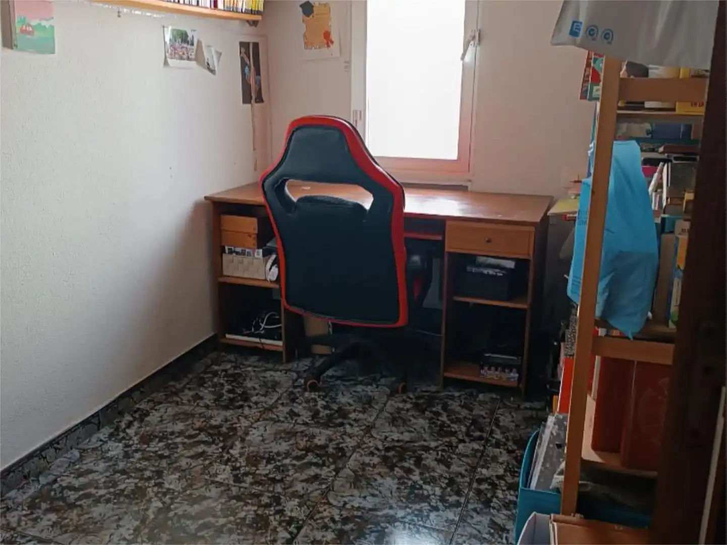 Piso en venta en Calle Primo Gila, 3, El Espinar pueblo Habitación de Piso en venta en El Espinar con Aire acondicionado, Calefacción y Jardín privado