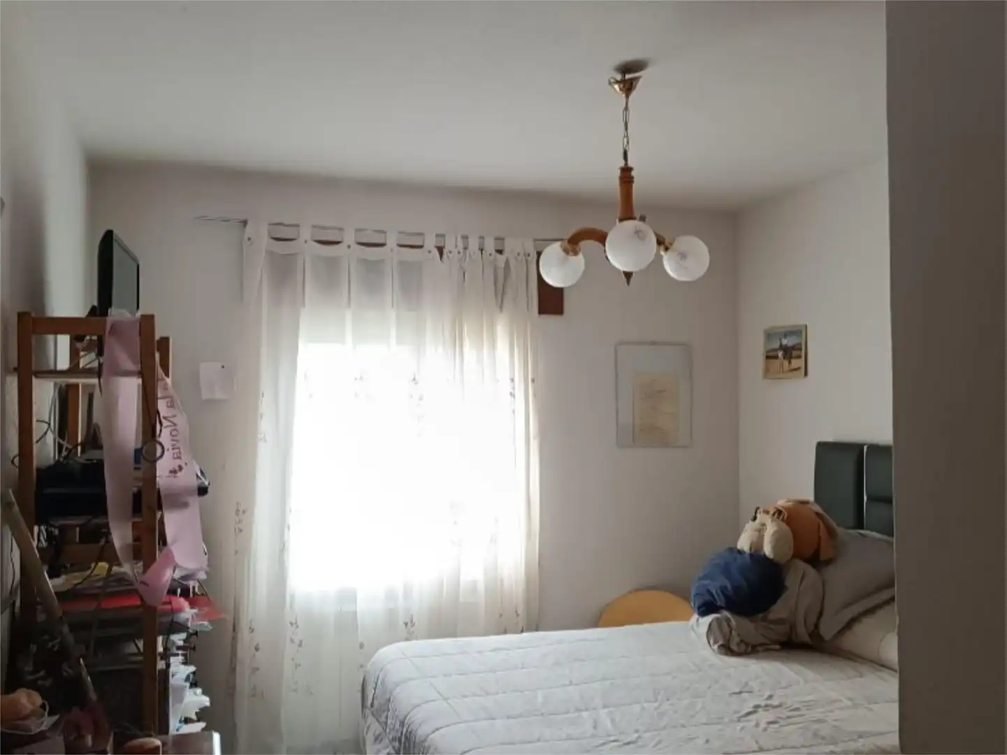 Piso en venta en Calle Primo Gila, 3, El Espinar pueblo Habitación de Piso en venta en El Espinar con Aire acondicionado, Calefacción y Jardín privado