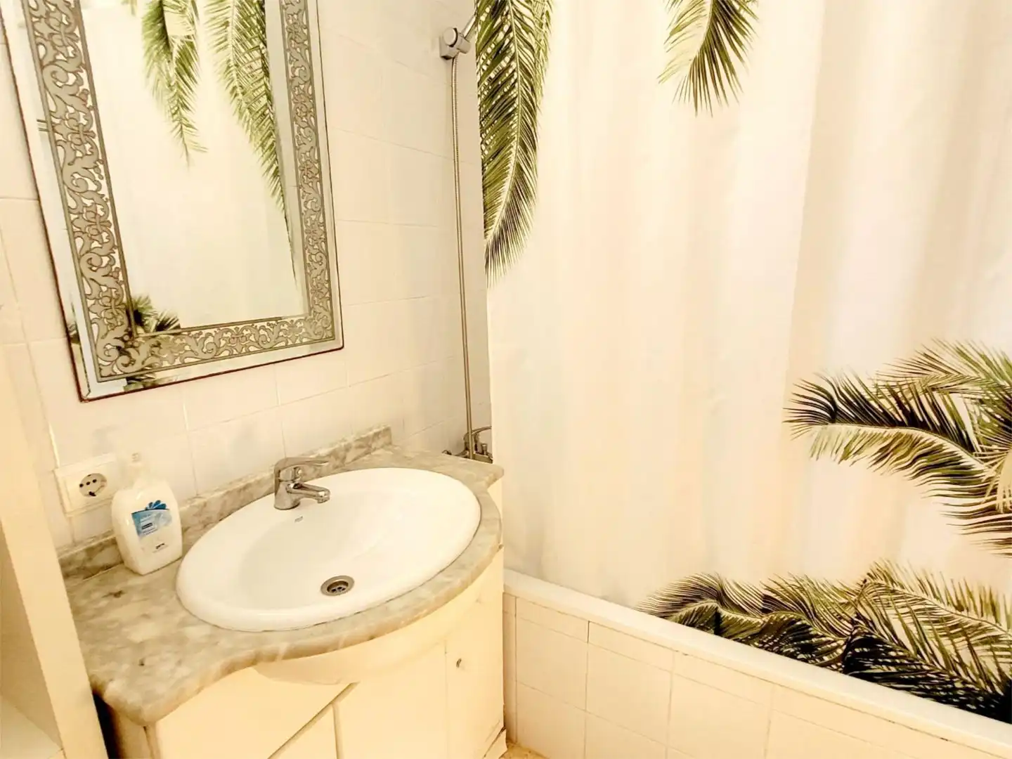 Casa o chalet de alquiler en Avenida del Boticari, 2, El Verger Baño de Casa o chalet de alquiler en El Verger con Aire acondicionado, Jardín privado y Terraza