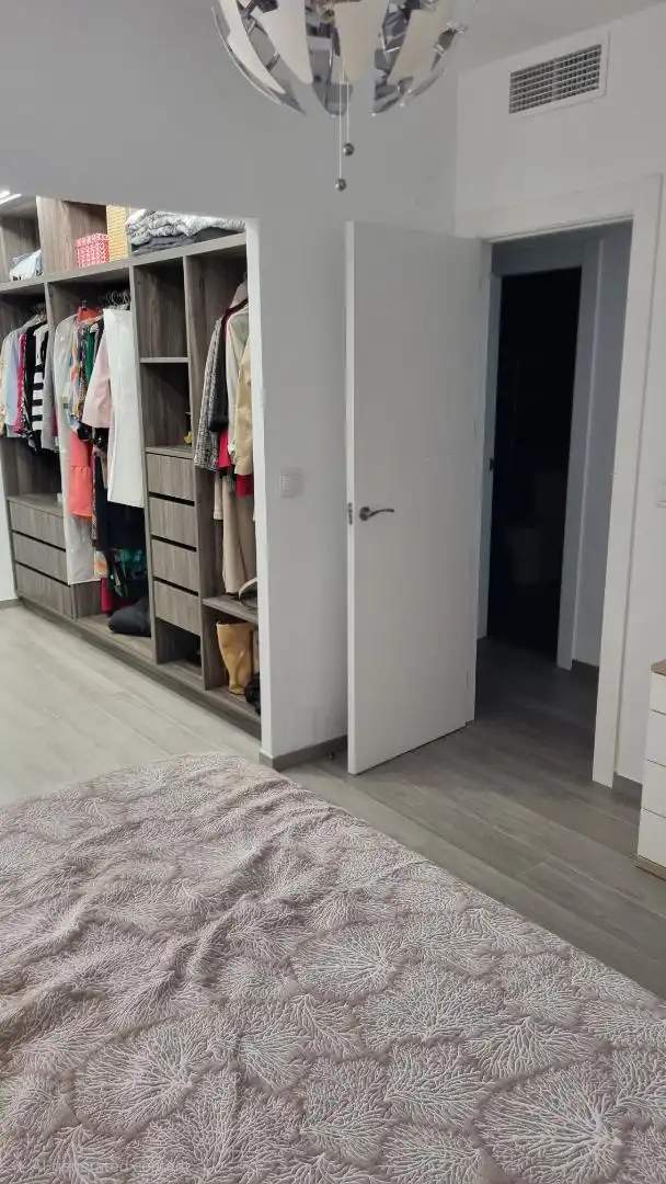 Pis en venda a Carrer Santa Rita, 2, Torrellano Dormitori de Pis en venda en Elche / Elx amb Aire condicionat, Calefacció i Terrassa