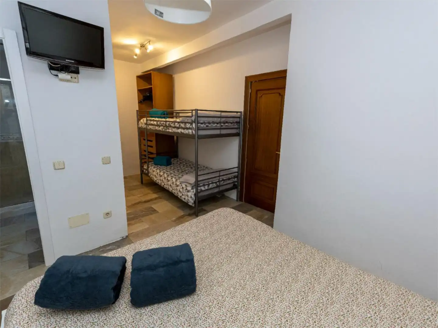 Apartamento de alquiler en Calle de las Amapolas, 5, La Cabrera Habitación de Apartamento de alquiler en La Cabrera con Terraza