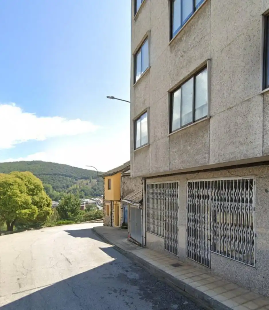 Wohnung zum Verkauf in Calle el Otero, 28, Toreno Außenansicht von Wohnung zum Verkauf in Toreno mit Heizung, Privatgarten und Parkett