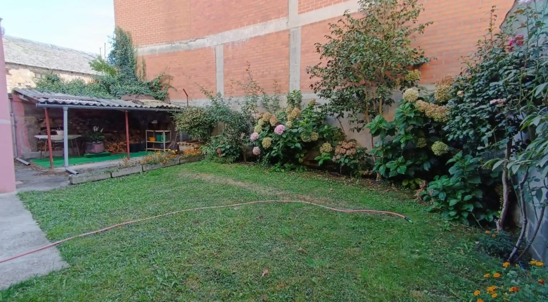 Wohnung zum Verkauf in Calle el Otero, 28, Toreno Garten von Wohnung zum Verkauf in Toreno mit Heizung, Privatgarten und Parkett
