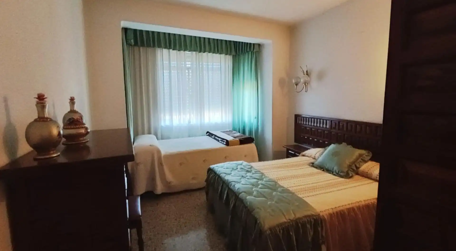 Wohnung zum Verkauf in Calle el Otero, 28, Toreno Schlafzimmer von Wohnung zum Verkauf in Toreno mit Heizung, Privatgarten und Parkett