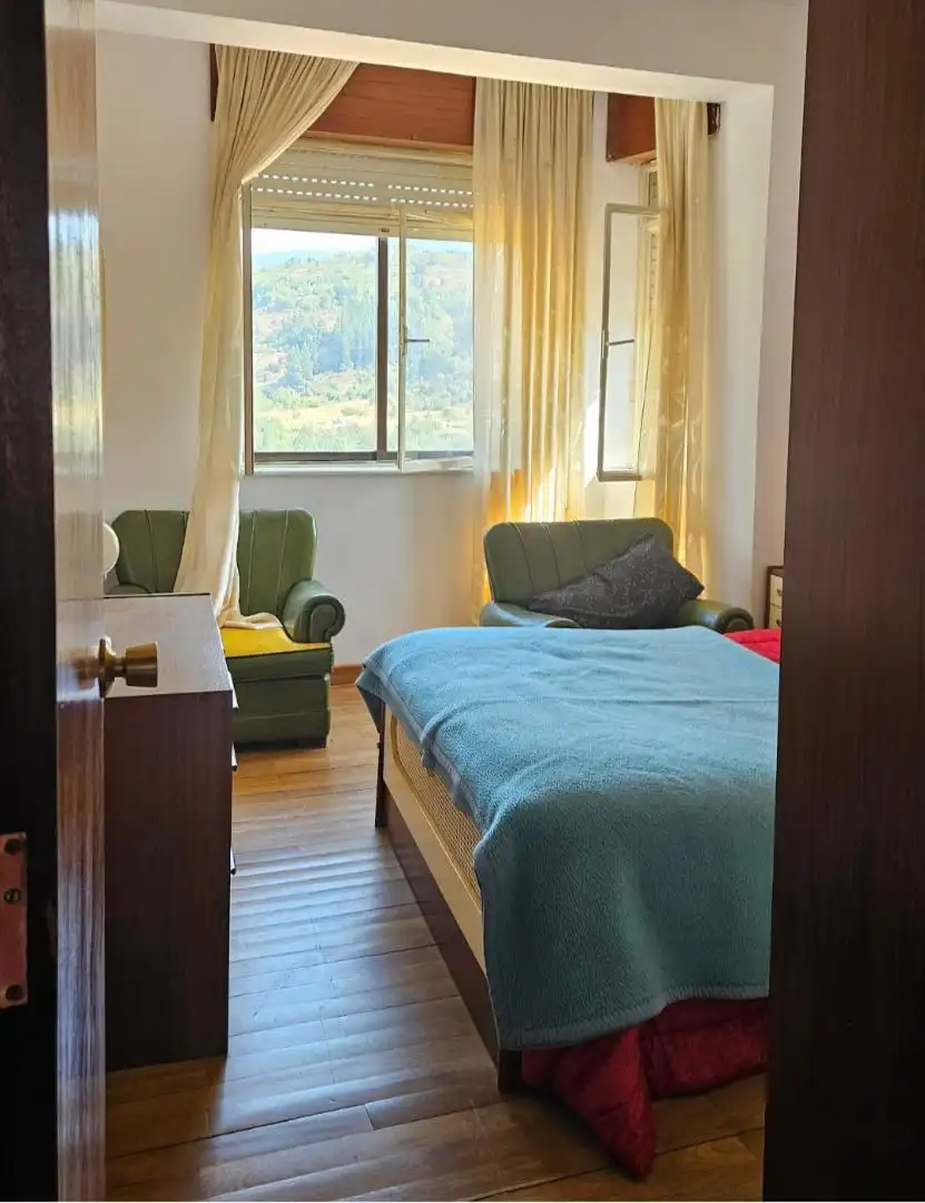 Wohnung zum Verkauf in Calle el Otero, 28, Toreno Schlafzimmer von Wohnung zum Verkauf in Toreno mit Heizung, Privatgarten und Parkett