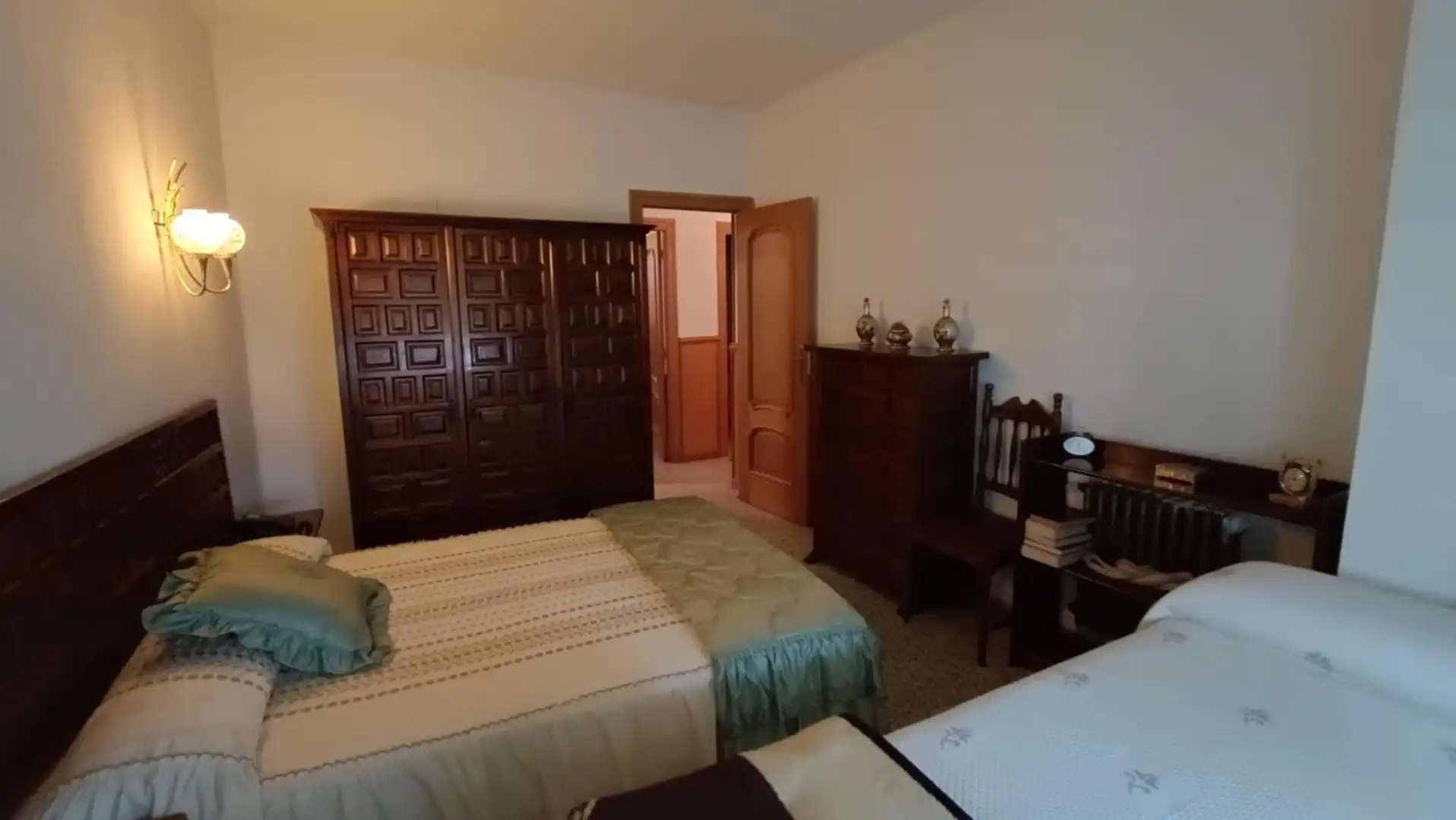 Wohnung zum Verkauf in Calle el Otero, 28, Toreno Schlafzimmer von Wohnung zum Verkauf in Toreno mit Heizung, Privatgarten und Parkett