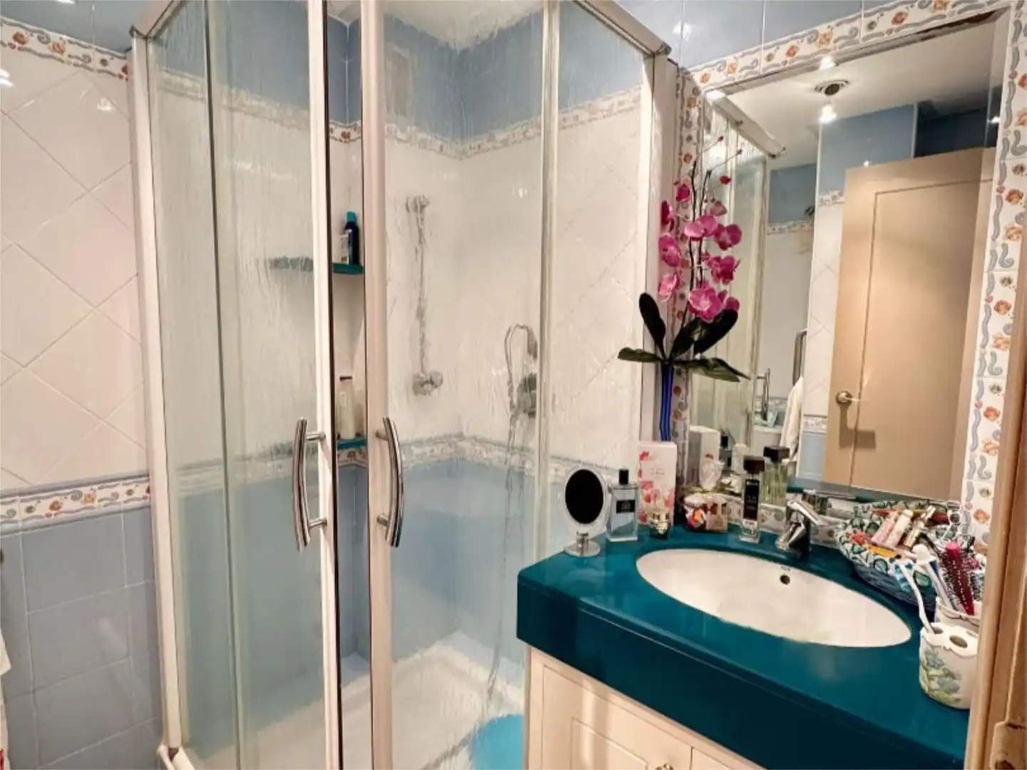 Bany de Pis en venda en Torremolinos amb Aire condicionat, Terrassa i Piscina