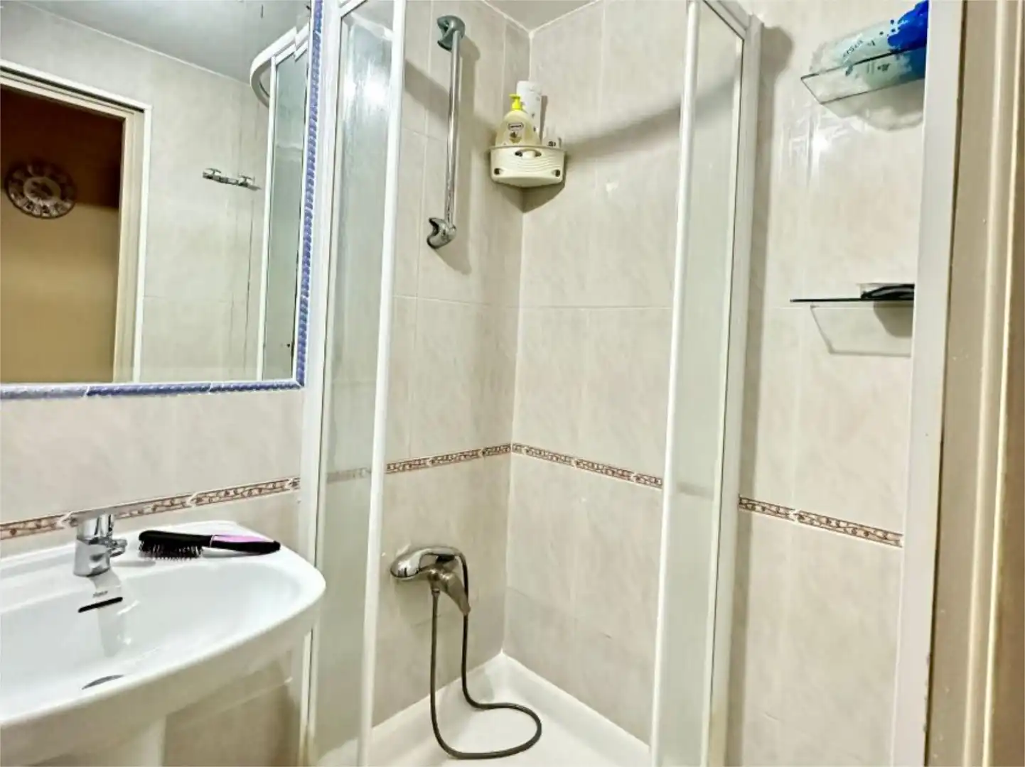 Bany de Pis en venda en Torremolinos amb Aire condicionat, Terrassa i Piscina