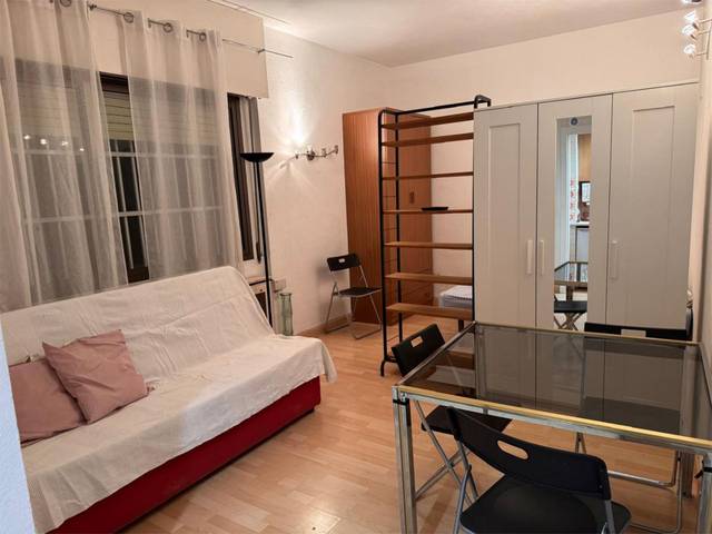 Piso en Venta en Calle del Tutor, 38 en Argüelles