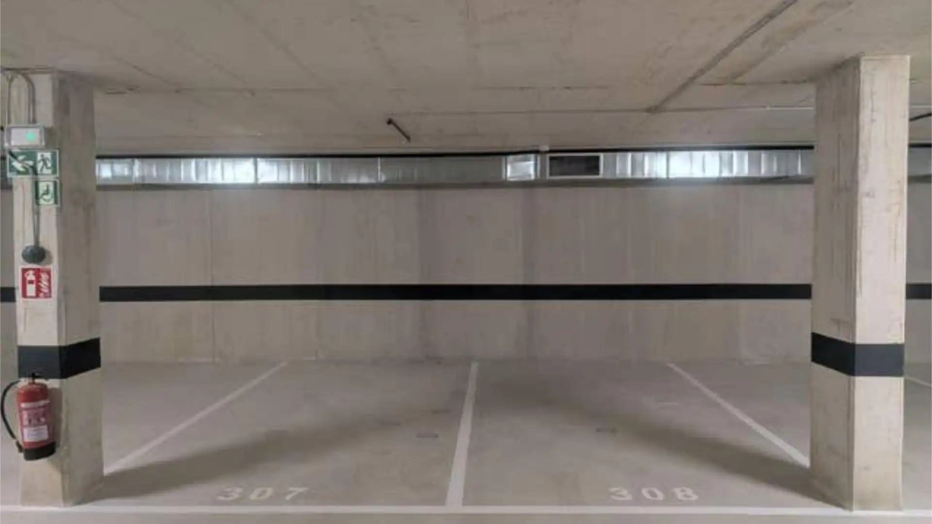 Parking of Garage for rent in  Pamplona / Iruña