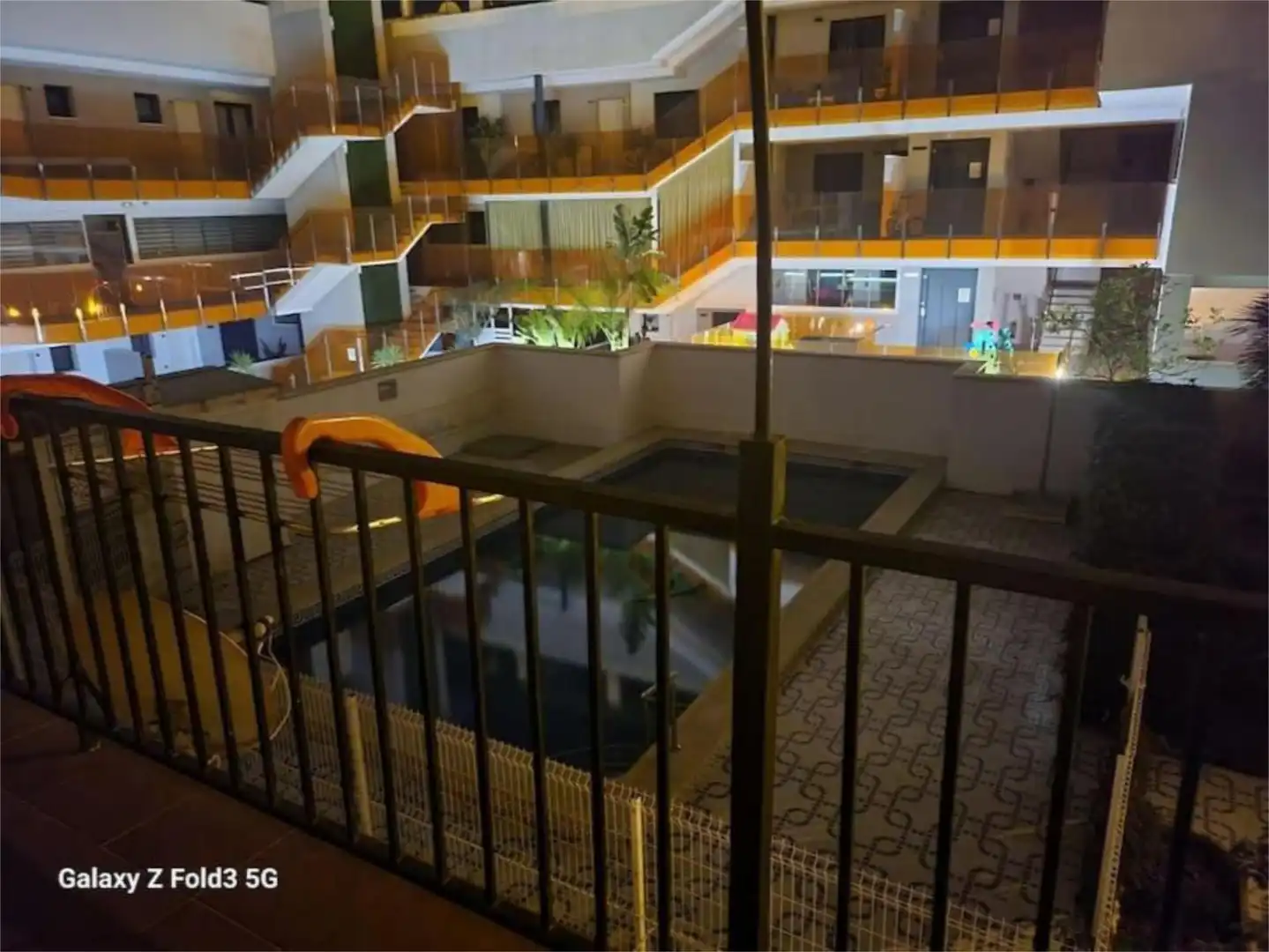 Piscina de Apartamento de alquiler en Torrevieja con Aire acondicionado, Terraza y Piscina