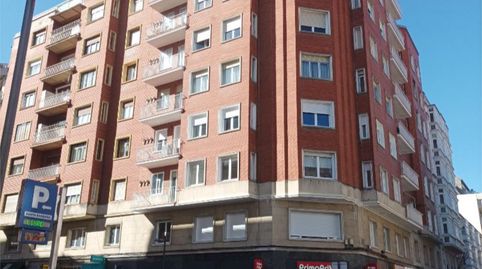 Piso en venta en Bake Kalea, 2, Ensanche, Vitoria - Gasteiz - imagen 2 Foto 2 de Piso en venta en Bake Kalea, 2, Ensanche, Vitoria - Gasteiz