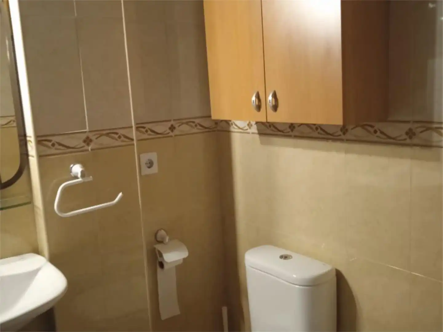 Piso en venta en Carretera Campamento, 6, Huércal de Almería Baño de Piso en venta en Huércal de Almería con Aire acondicionado, Calefacción y Amueblado