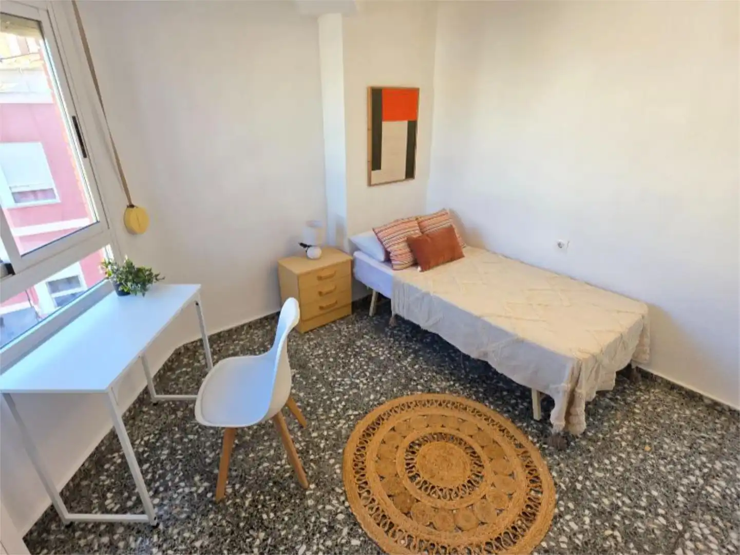 Room in Avinguda de Madrid, 76, Petrer Bedroom of Flat for share in Petrer with Furnished and Balcony