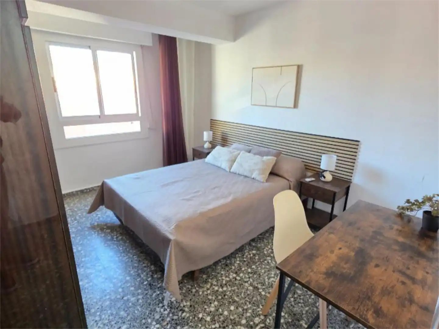 Room in Avinguda de Madrid, 76, Petrer Bedroom of Flat for share in Petrer with Furnished and Balcony